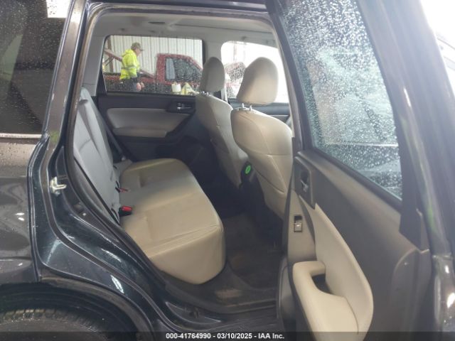2018 SUBARU FORESTER JF2SJAJCXJH499902 Photo 7