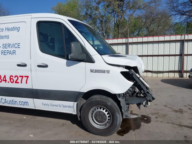 WD3PE7ED3KT006374 Mercedes-Benz Sprinter 1500 Standard Roof I4