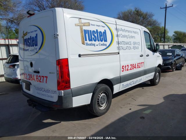 WD3PE7ED3KT006374 Mercedes-Benz Sprinter 1500 Standard Roof I4