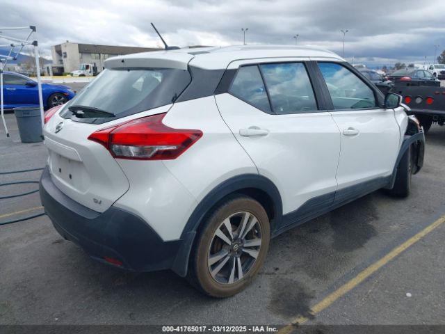 3N1CP5CU3JL519376 Nissan KICKS SV