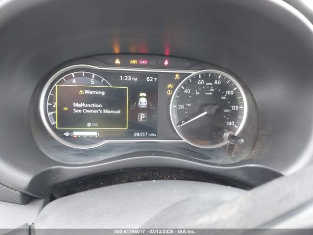 3N1CP5CU3JL519376 Nissan KICKS SV