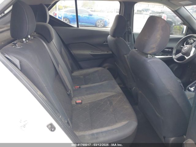 3N1CP5CU3JL519376 Nissan KICKS SV