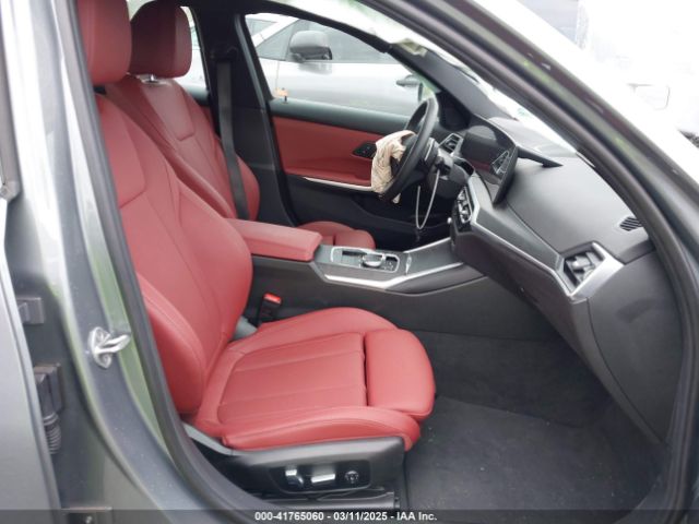 3MW69FF00R8D86106 BMW 3 Series 330i