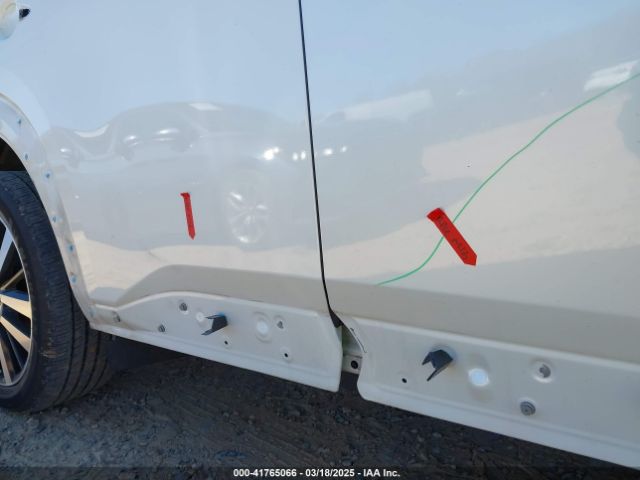 5N1DR3DG3RC209787 Nissan Pathfinder Platinum Fwd