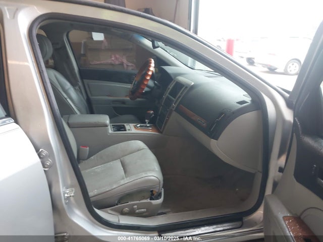 2011 CADILLAC STS 1G6DW6ED4B0120517 Photo 4