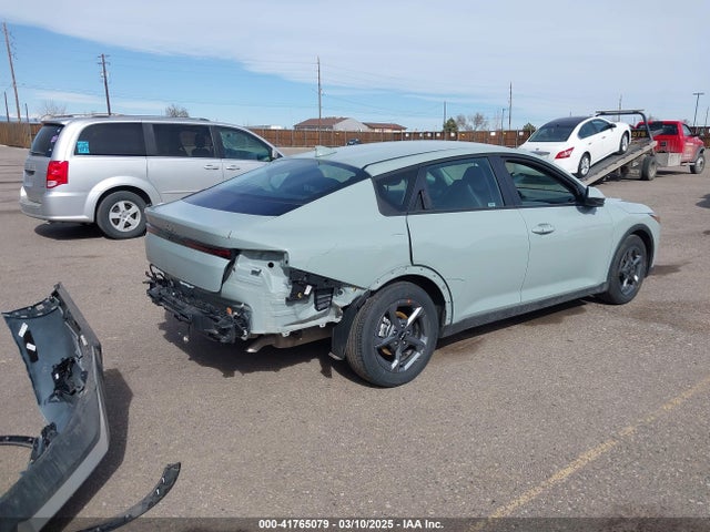 KIA K4 Lxs 2025 3KPFT4DE7SE038902 Image 4