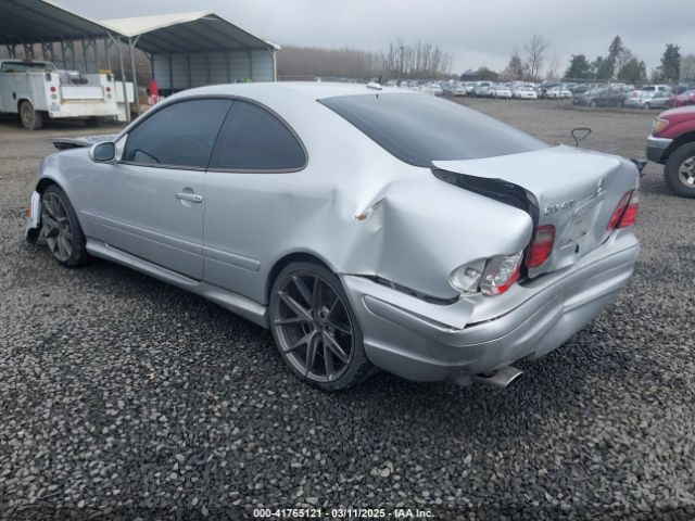 2002 MERCEDES-BENZ CLK 430 WDBLJ70G22F201347 Photo 2