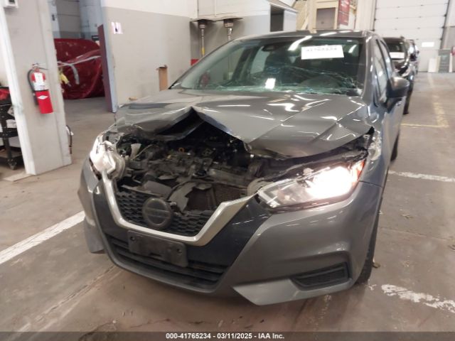 3N1CN8DV4ML815784 Nissan Versa S Xtronic Cvt