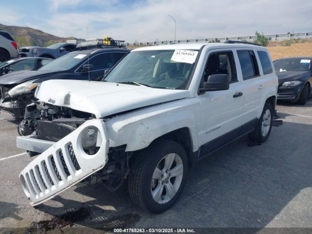 1C4NJPFB2HD184608 Jeep Patriot Latitude Fwd