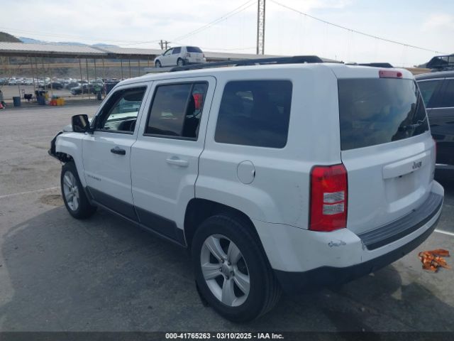 1C4NJPFB2HD184608 Jeep Patriot Latitude Fwd