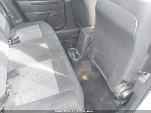 1C4NJPFB2HD184608 Jeep Patriot Latitude Fwd