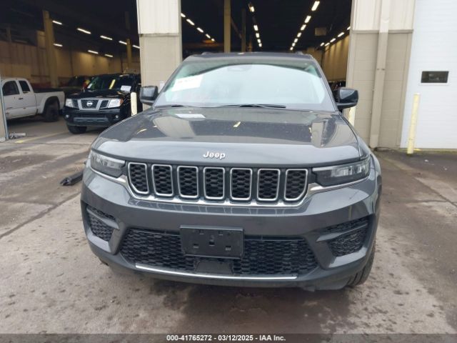1C4RJHAG2N8595540 Jeep Grand Cherokee Laredo
