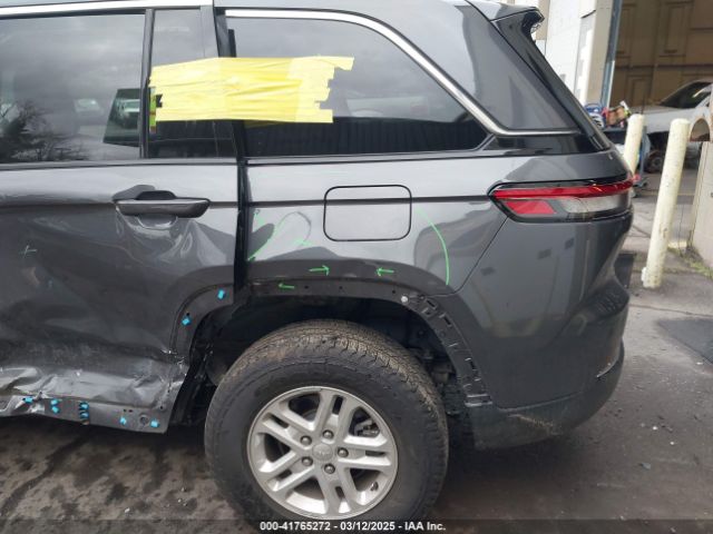 1C4RJHAG2N8595540 Jeep Grand Cherokee Laredo