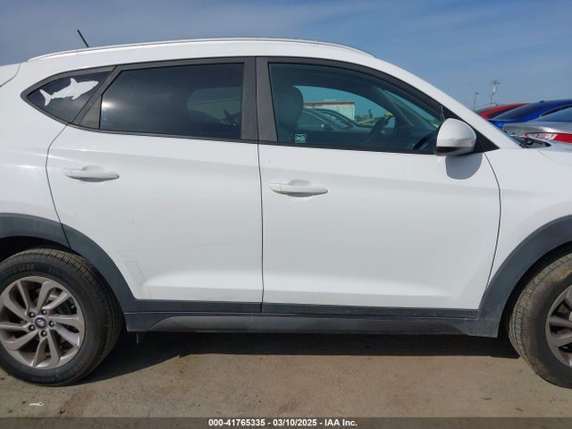 Hyundai TUCSON SE 2016 KM8J33A44GU063082 Image 13