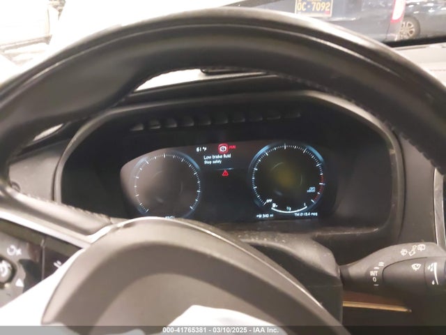 YV4A22PL7G1015431 Volvo Xc90 T6 Inscription