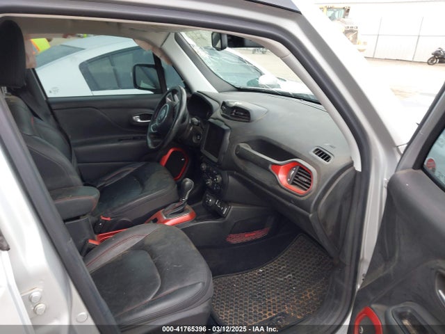 Продаж на аукціоні авто 2018 Jeep Renegade Trailhawk 4x4, vin: ZACCJBCBXJPH46678, номер лоту: 41765396