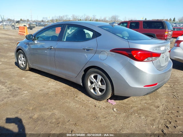 Hyundai ELANTRA SE 2015 5NPDH4AE5FH604876 Image 3