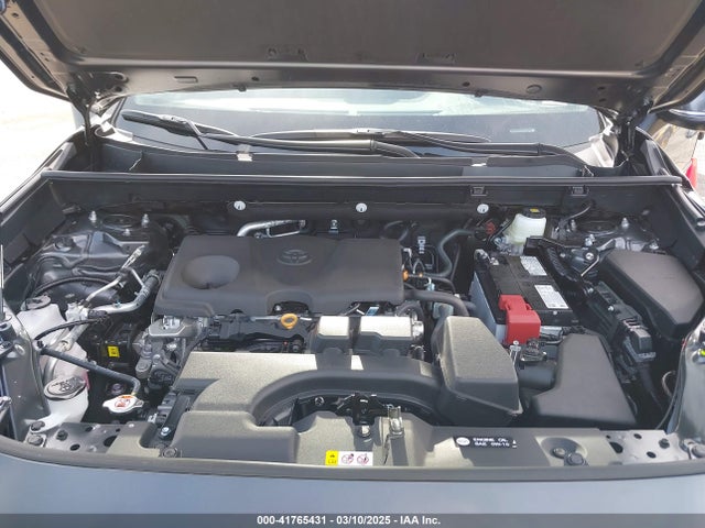 2T3C1RFV0SW380344 Toyota Rav4 Xle Premium
