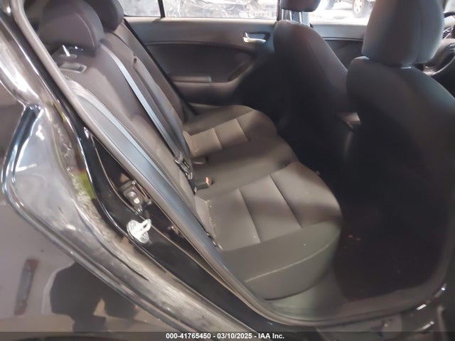 KNAFK5A85H5699787 KIA FORTE LX