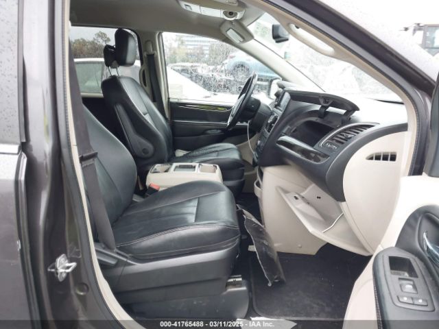 2C4RC1BG9FR720782 Chrysler Town & Country Touring