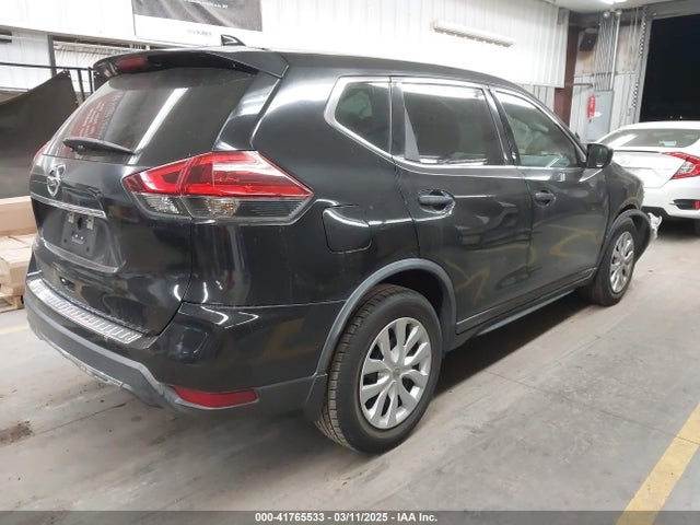 Nissan ROGUE S 2018 KNMAT2MT2JP600930 Image 4