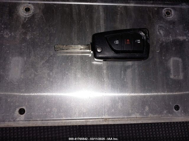 4T3M6RFV3MU026164 Toyota Rav4 Hybrid Le