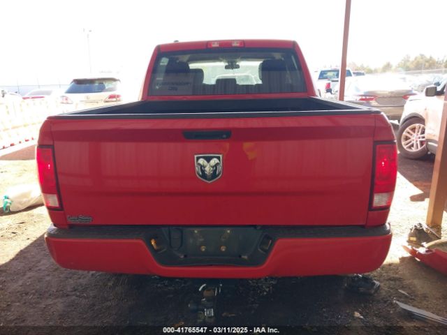 1C6RR6KG6HS790924 RAM 1500 Express  4x2 5'7 Box