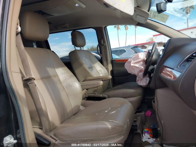2C4RC1BG5GR252888 Chrysler Town & Country Touring