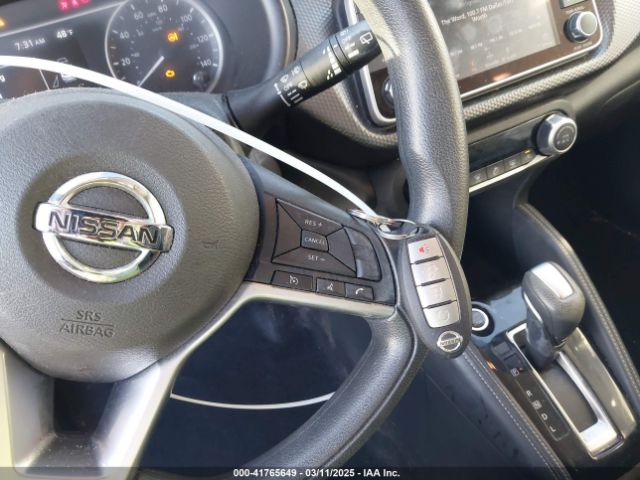 3N1CP5CU1KL546903 Nissan KICKS SV