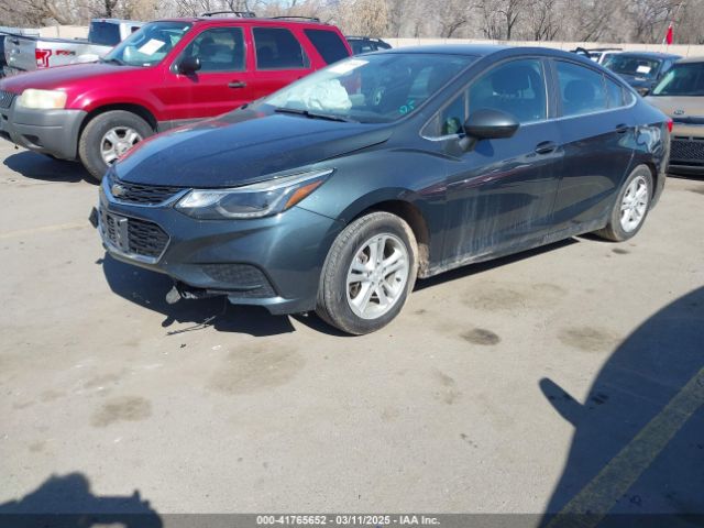 2018 CHEVROLET CRUZE 1G1BE5SM0J7161098 Photo 1