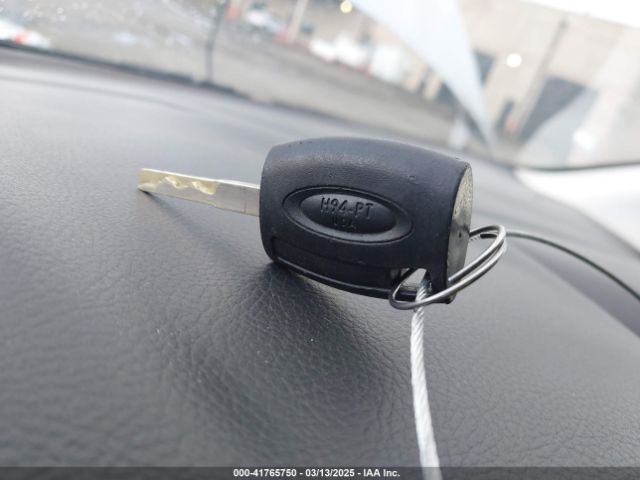 1FADP3F25GL384296 Ford FOCUS SE