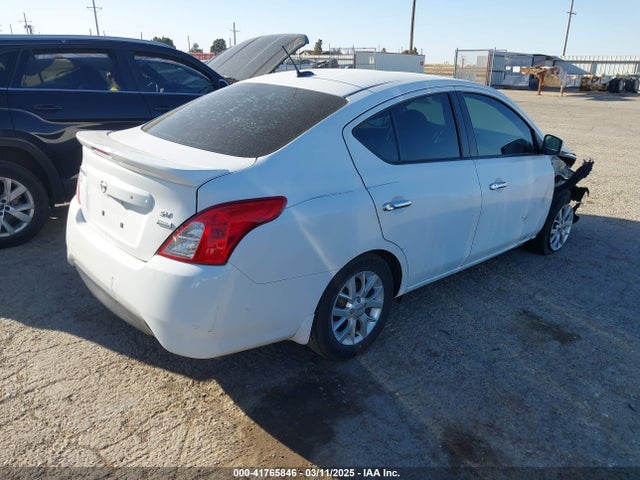 3N1CN7AP8HL816572 Nissan Versa 1.6 Sv