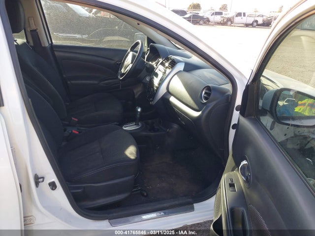 3N1CN7AP8HL816572 Nissan Versa 1.6 Sv