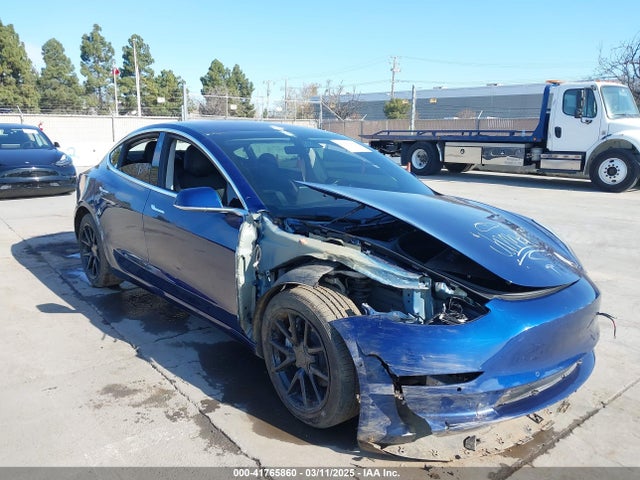 2018 TESLA MODEL 3 5YJ3E1EA4JF011799 Photo 5