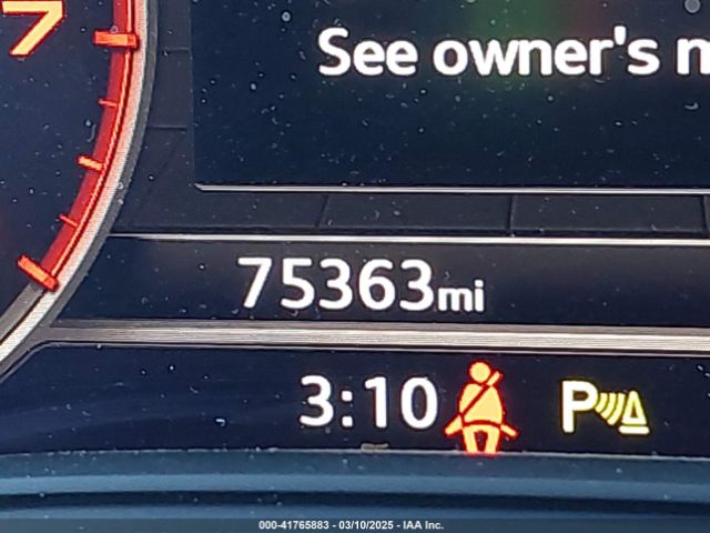 WA1BNAFY8J2107696 Audi Q5 2.0t Premium/2.0t Tech Premium