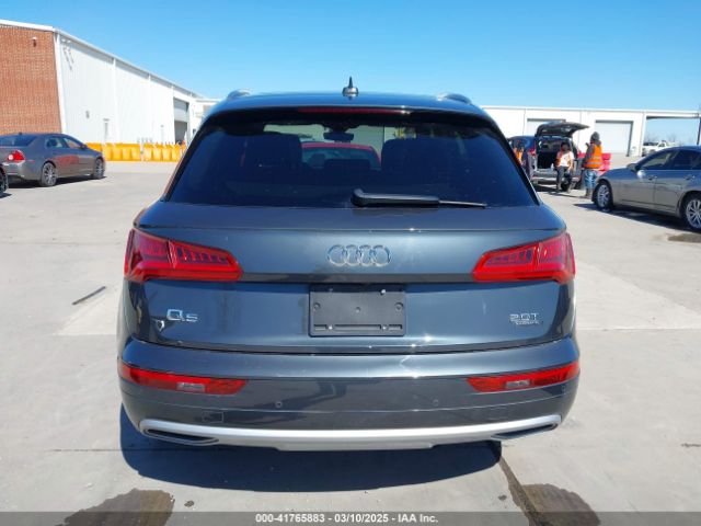 WA1BNAFY8J2107696 Audi Q5 2.0t Premium/2.0t Tech Premium