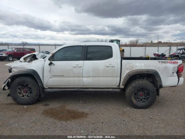 3TMCZ5AN8HM077203 Toyota Tacoma Trd Off Road