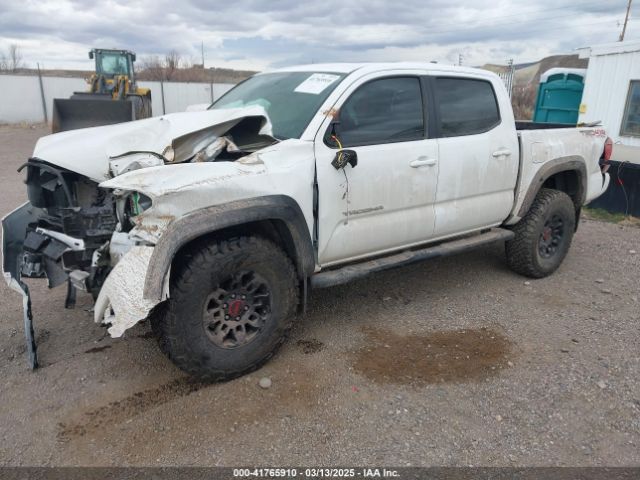 3TMCZ5AN8HM077203 Toyota Tacoma Trd Off Road