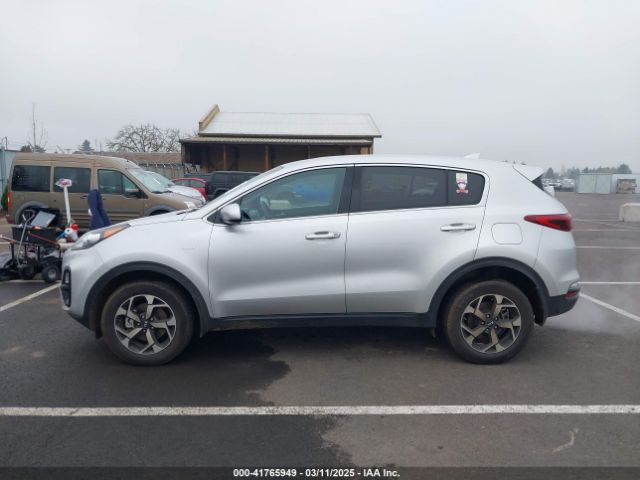KNDPMCAC6N7963867 KIA Sportage Lx