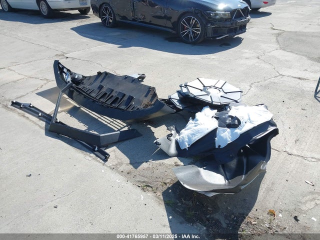 Tesla Cybertruck 2025 7G2CEHED1SA060070 Image 11