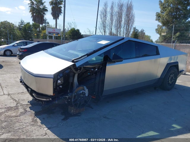 2025 TESLA CYBERTRUCK 7G2CEHED1SA060070 Photo 5