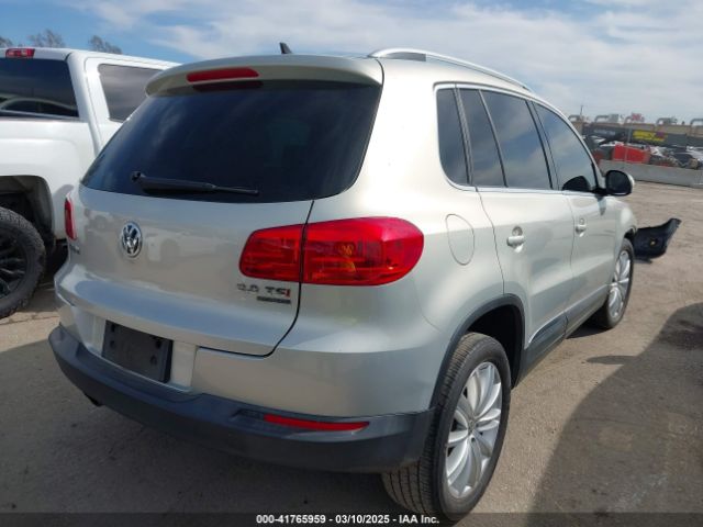 WVGBV7AX2FW579797 Volkswagen TIGUAN SE