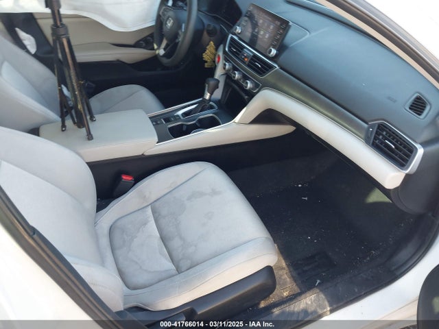 1HGCV1F13MA018580 Honda ACCORD LX