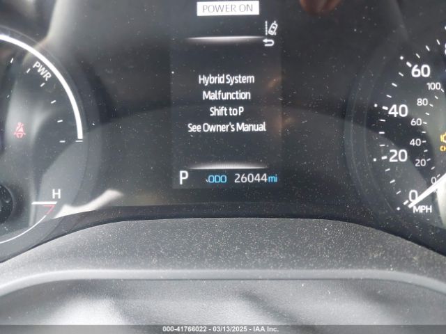 5TDKRKEC5RS196136 Toyota SIENNA LE