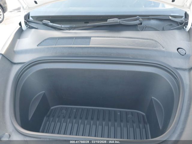 2021 TESLA MODEL Y 5YJYGDEE9MF149217 Photo 9