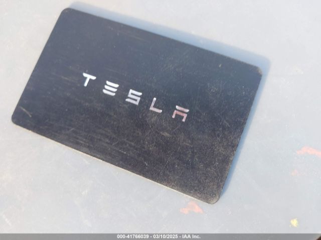 2021 TESLA MODEL Y 5YJYGDEE9MF149217 Photo 10