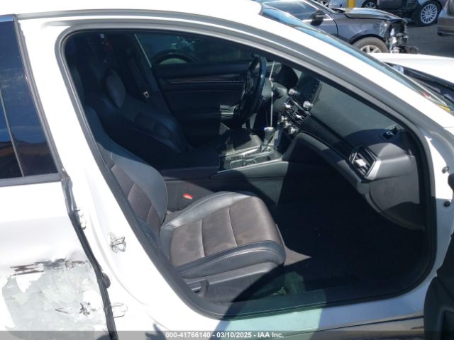 1HGCV1F34JA199671 Honda Accord Sport