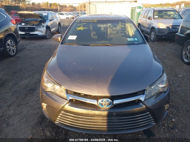 Продаж на аукціоні авто 2015 Toyota Camry Hybrid Le, vin: 4T1BD1FK1FU143614, номер лоту: 41766165