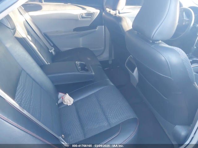 Продаж на аукціоні авто 2015 Toyota Camry Hybrid Le, vin: 4T1BD1FK1FU143614, номер лоту: 41766165