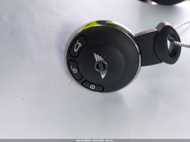 2009 MINI COOPER S WMWMF73509TW86792 Photo 10